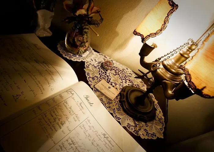 Bed and Breakfast Antica Residenza Cicogna Siena